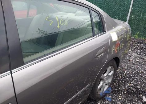 2005 Nissan Altima 2.5 S from USA, damaged, VIN 1N4AL11D95C369437